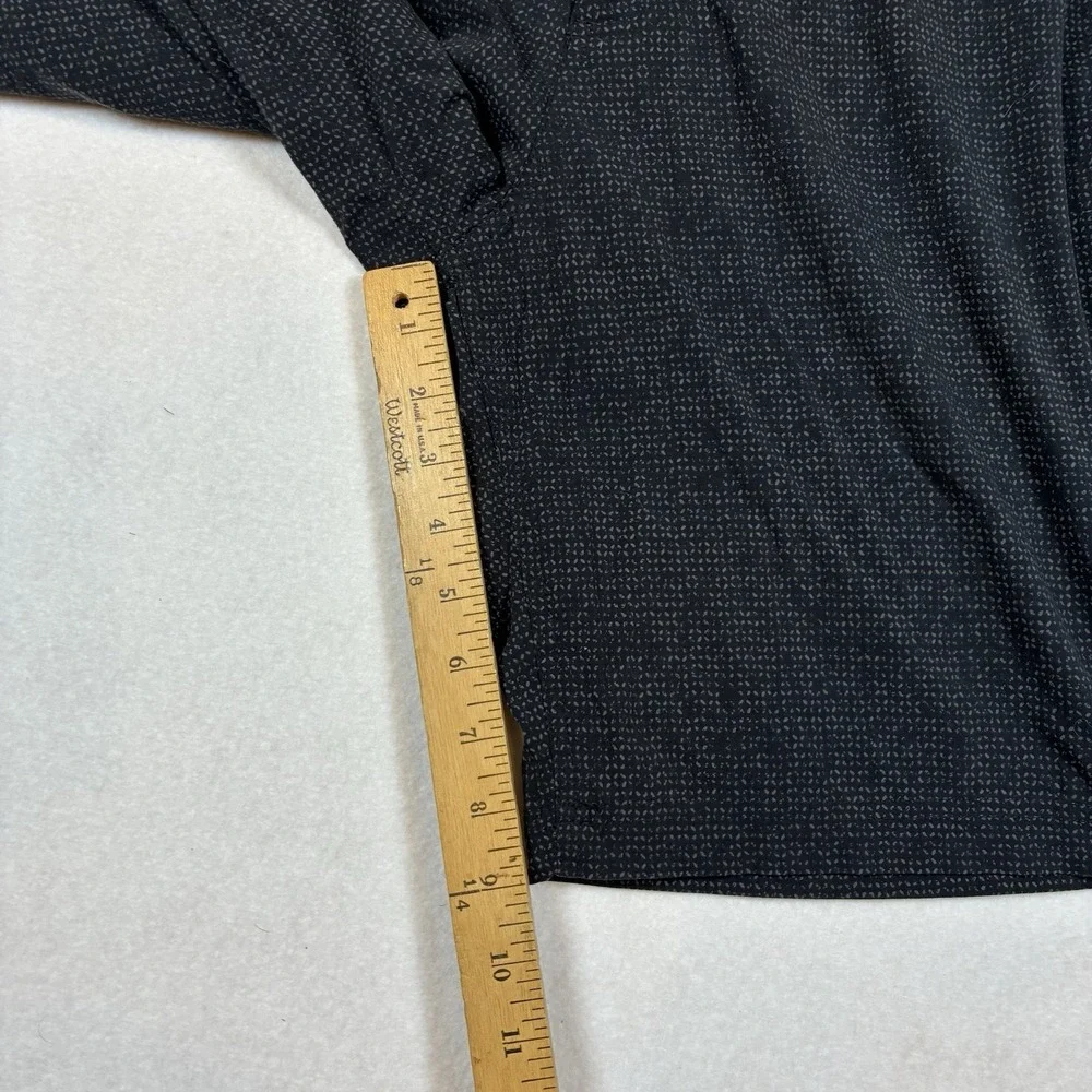 Eddie Bauer TraveX Shorts Mens 35 Dark Gray Hybrid Chino Performance Tech